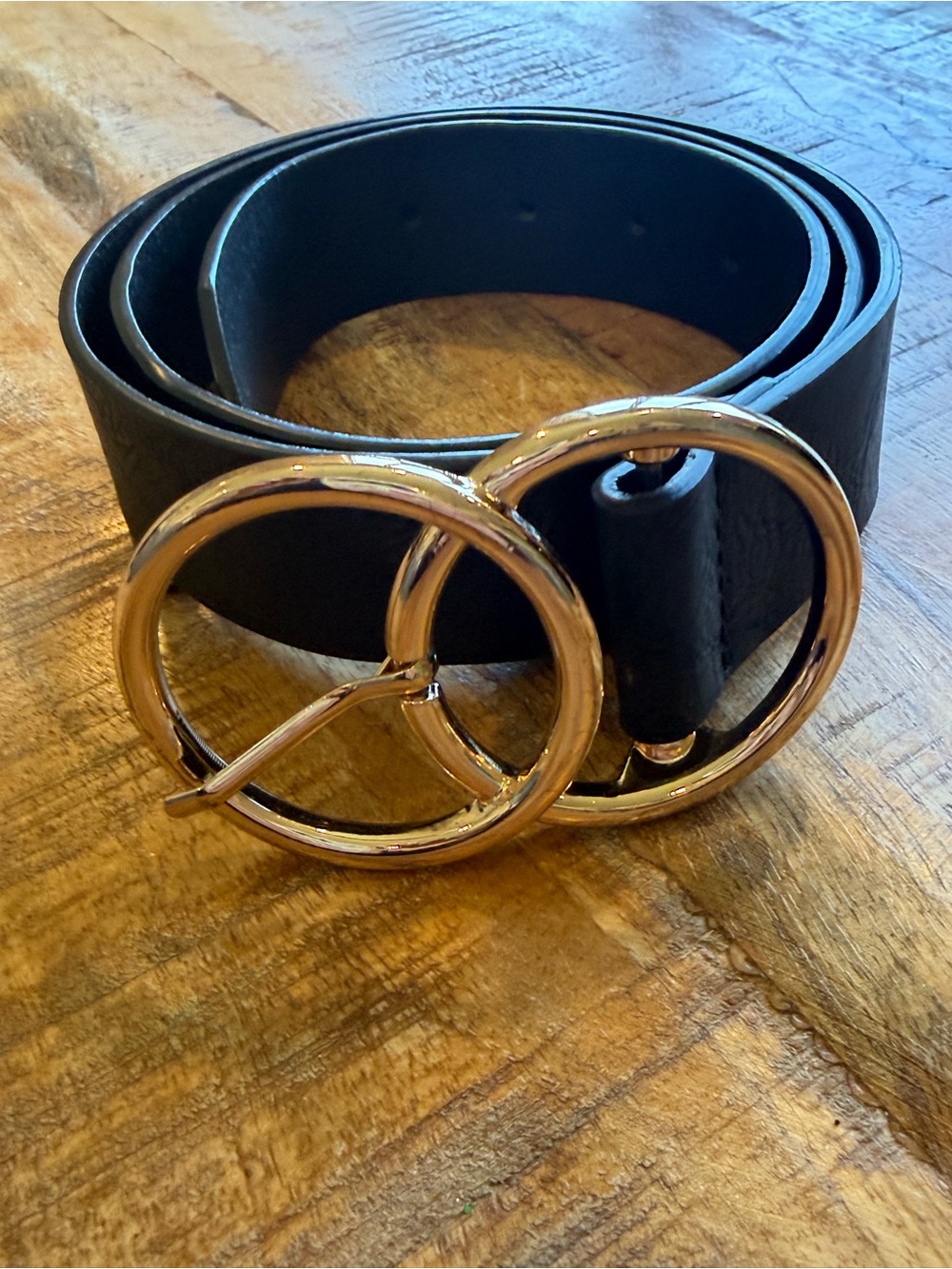 Linea Pelle Belt Womens 
Black Vegan Leather Gold Circle